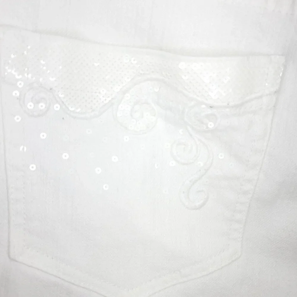 Chicos Platinum Jeans Womens 0.5 (US 6 /S) White Cecile OCP Sequin Strech Capri - Picture 9 of 11
